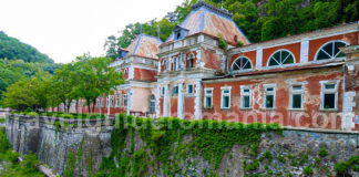 Băile Herculane rămân fără apă termală!? Problema licenței de exploatare revine în atenția Consiliului Județean