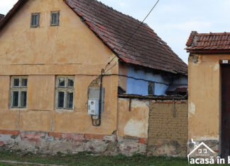 Casele din satul Valeapai se pregatesc de o nouă renovare prin programul Color the Village al celor de la Acasa în Banat