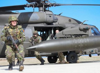 Elicopter Black Hawk al MAI, zboruri de instruire la Caransebeș