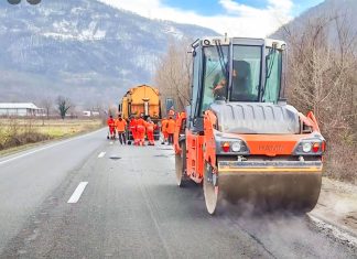 Gropi și degradări pe drumurile din vest: intervenții în regie proprie și cu antreprenori