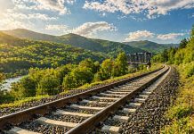 Investiție feroviară: CFR cumpără dibluri din plastic de 500.000 lei pentru redeschiderea liniei Caransebeș–Oțelu Roșu