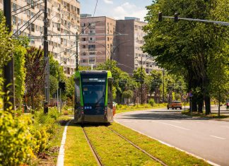 Cum circulă tramvaiele în Reșița de Paște: curse suplimentare pentru credincioși
